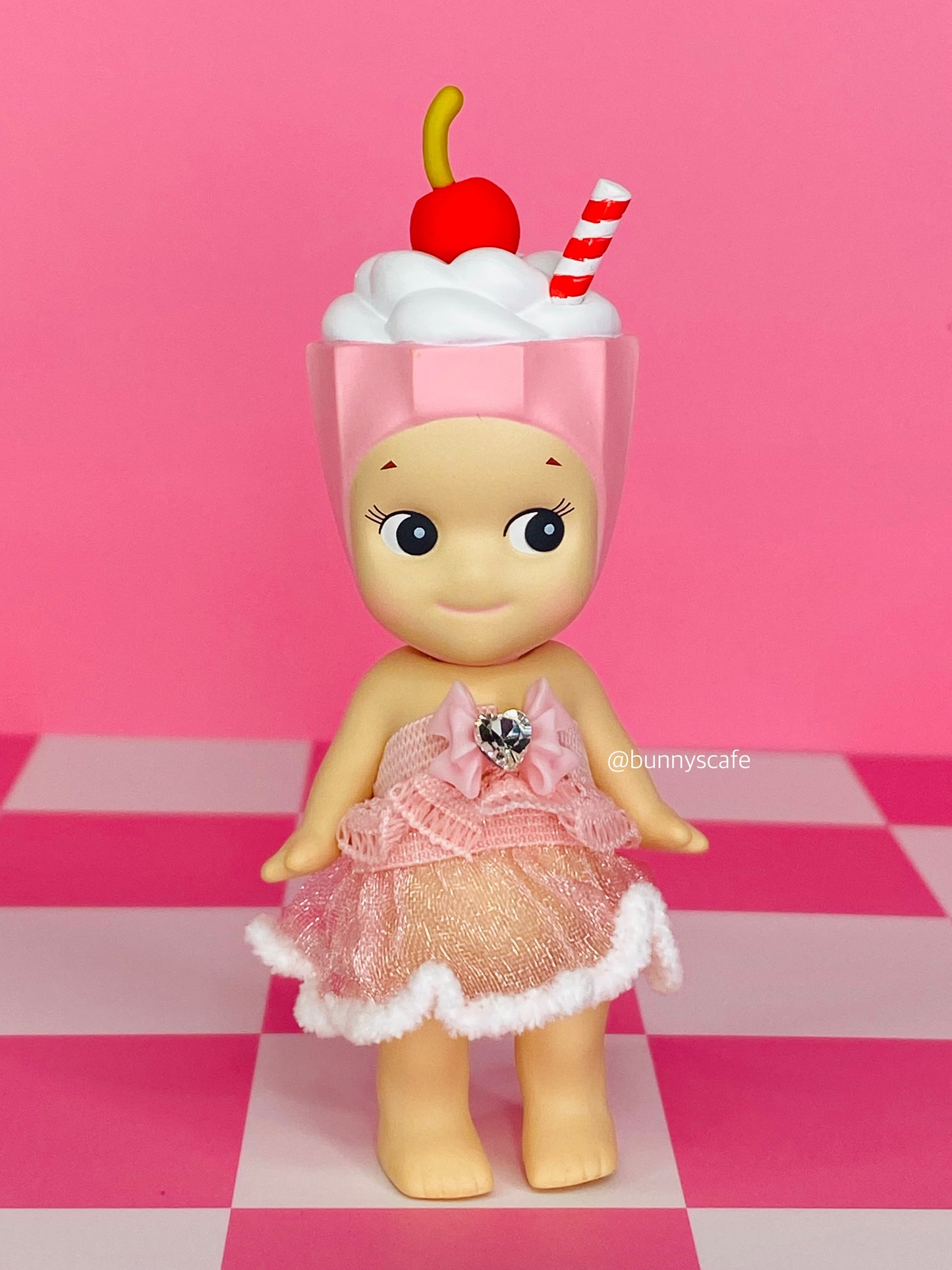 Sonny Angel Doll Clothes Dress Pack (Pink) – 4 sets of Skirts, Tops & Butterfly Wings *Dolls are not included*