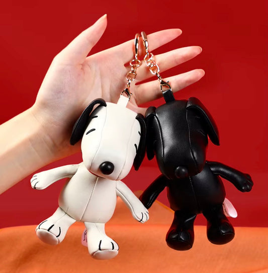 [Pre-Order] VIPO Snoopy PU Leather Keychain- Ready to ship by the beginning of October (S-7)