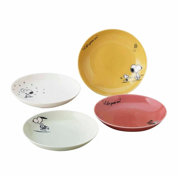 Snoopy 4pc of Colorful Pasta Plates 21cm