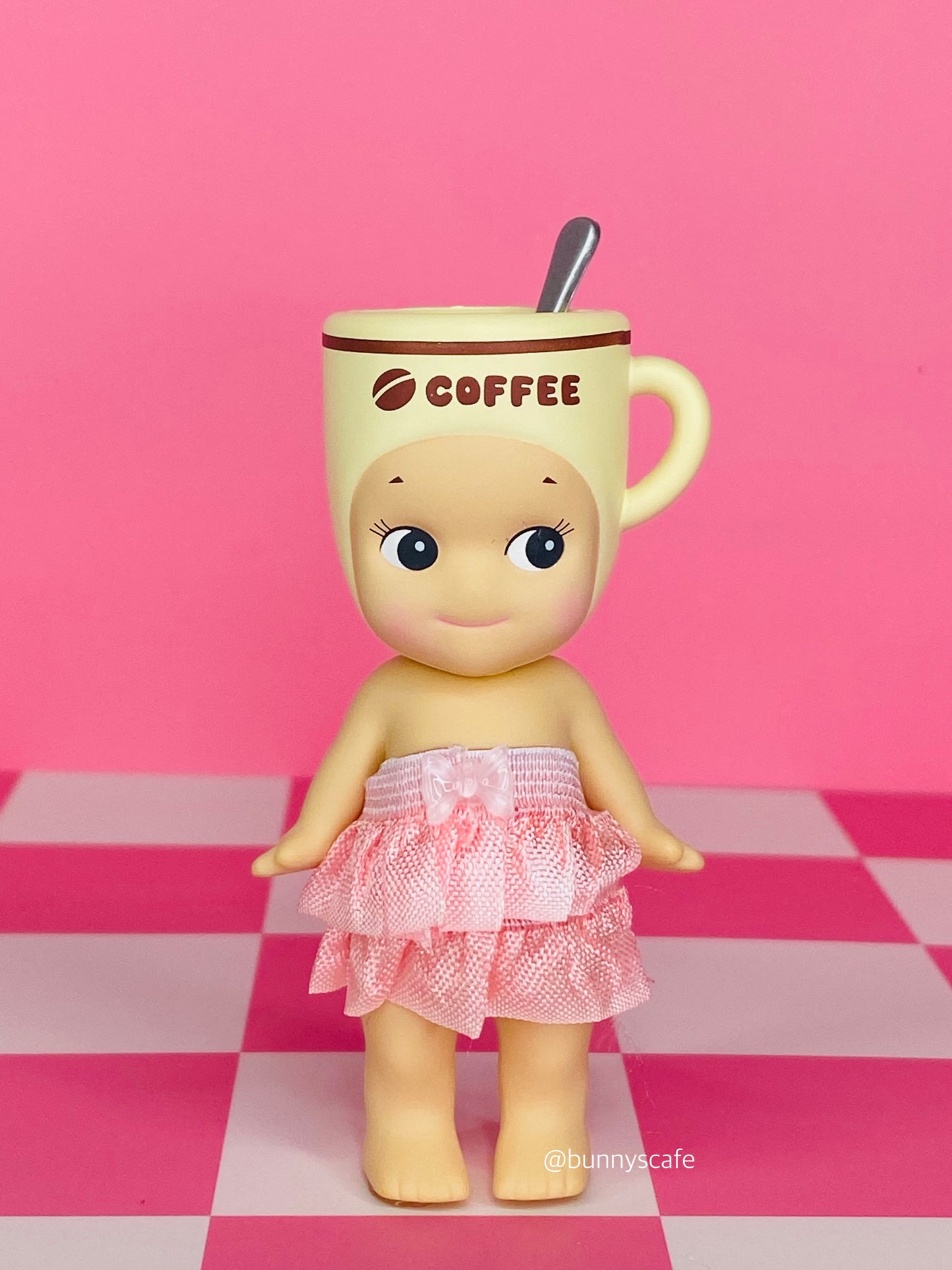 Sonny Angel Doll Clothes Dress Pack (Pink) – 4 sets of Skirts, Tops & Butterfly Wings *Dolls are not included*