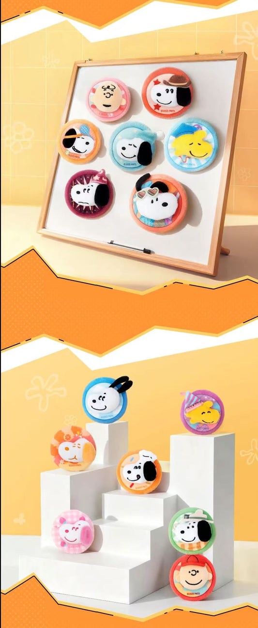 Snoopy Mini Fabric Brooch Pin Back Blind Box (S-1)