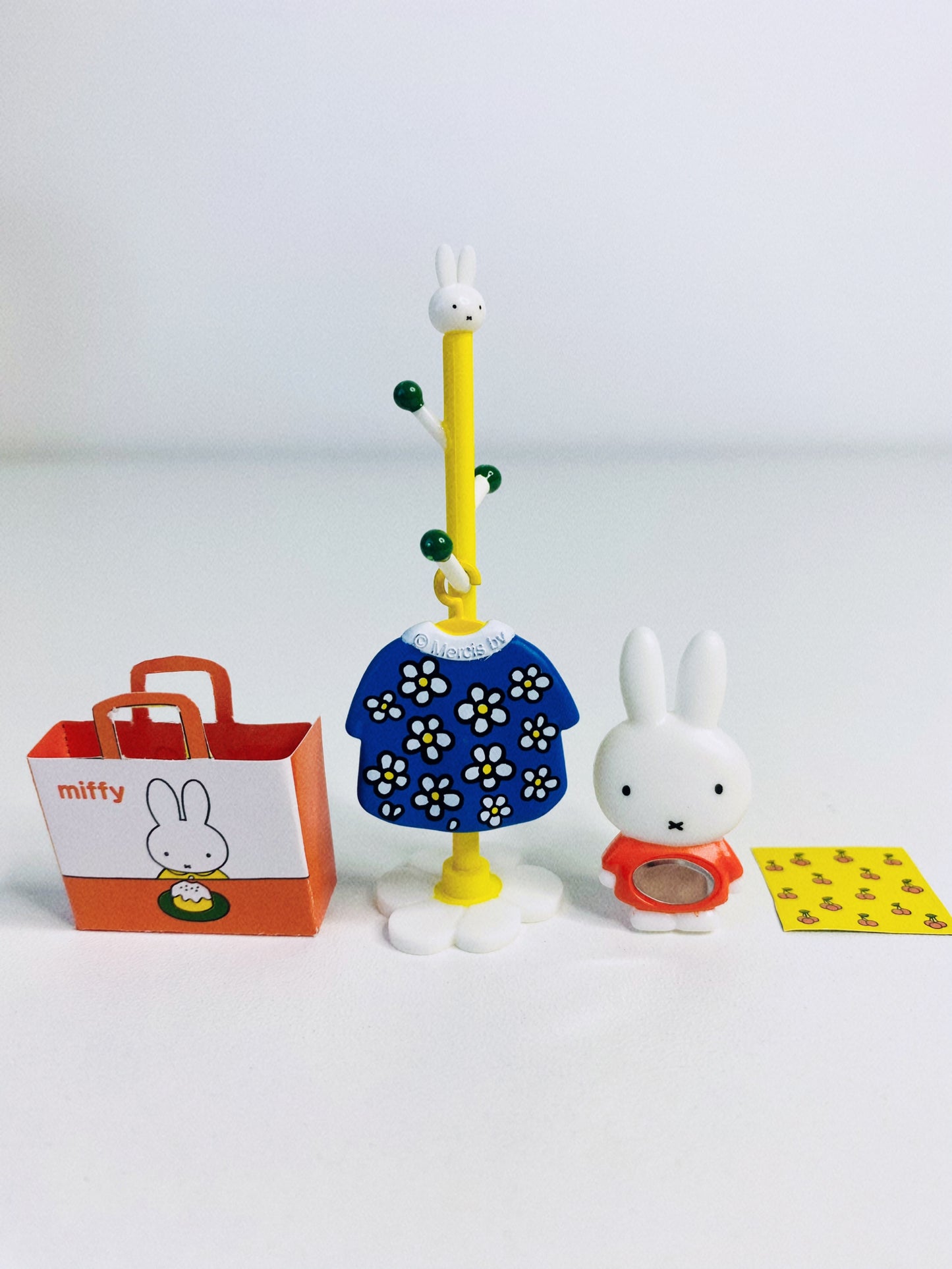 Re-Ment Miffy Room