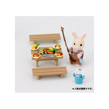Sylvanian Families Calico Critters - Family BBQ Set *Doll is not included*