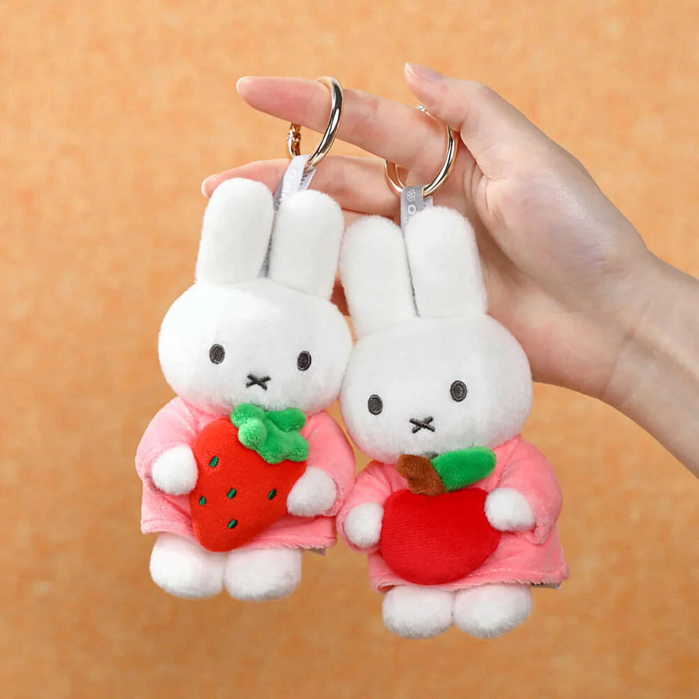 Vipo Miffy Hugging Series Plush Pendant (S-1)